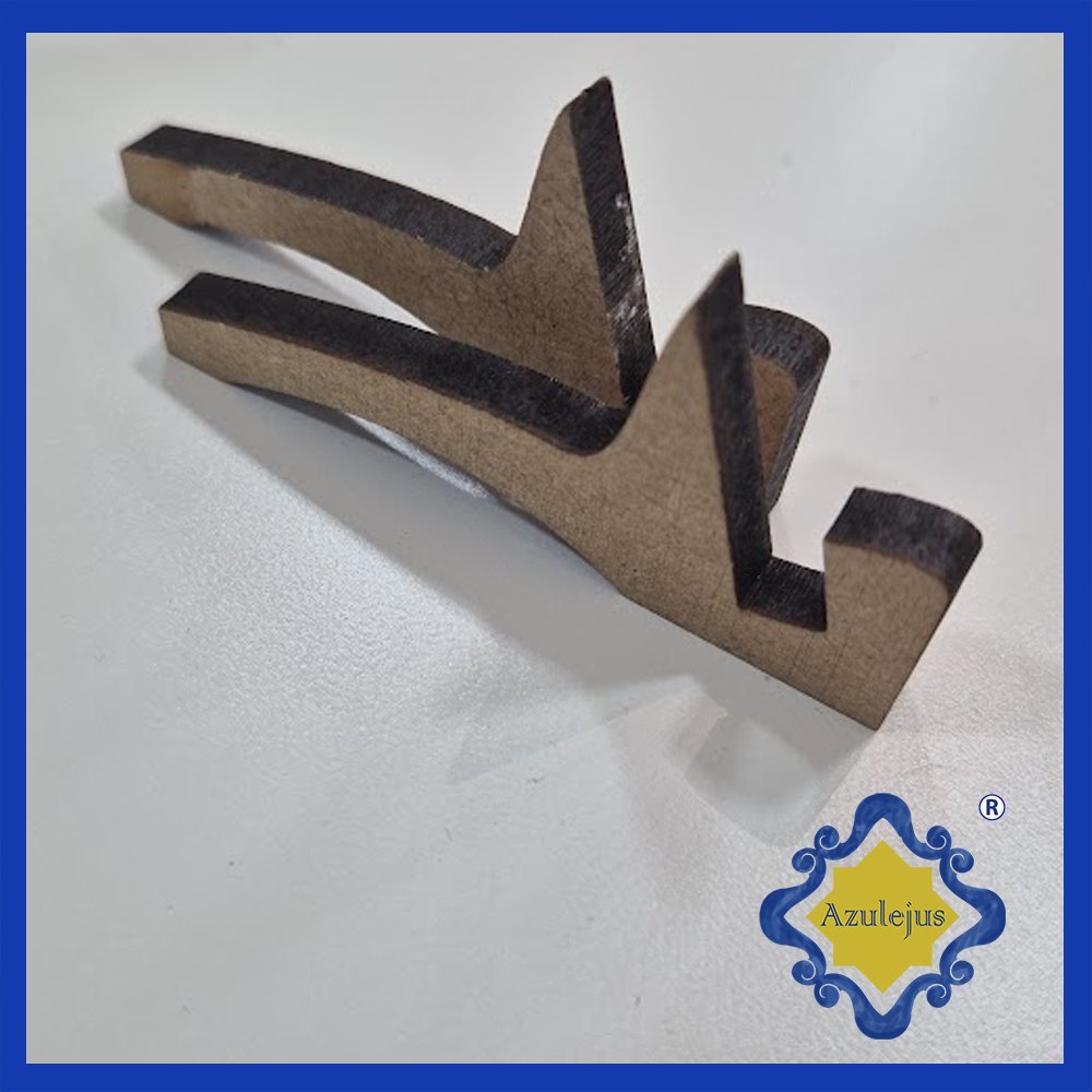 Suporte em MDF para Azulejos